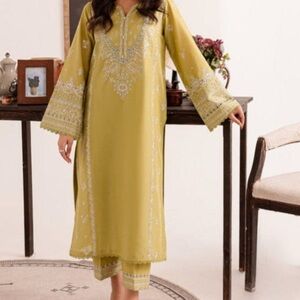 ***sold***Elegant Olive Green Embroidered Dress